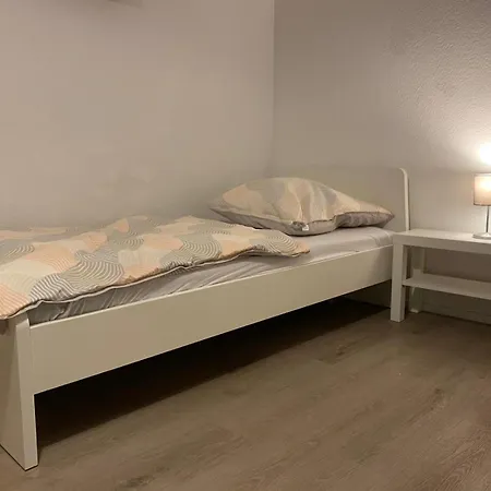 Monteur- Und Apartament *