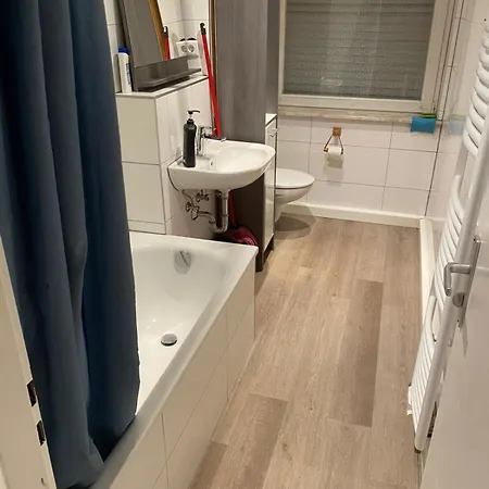 Monteur- Und Mannheim