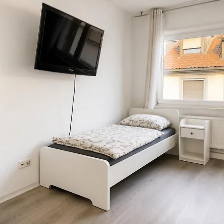 Monteur- Und Apartament *